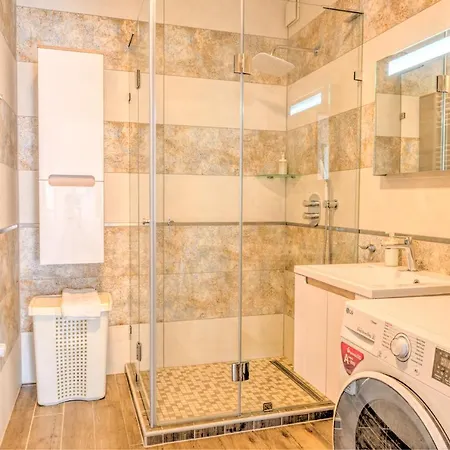 Center 4* Budapeşte