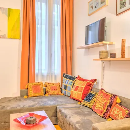 Aparthotel Center