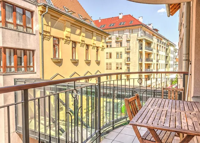 Center Apart Otel 4*