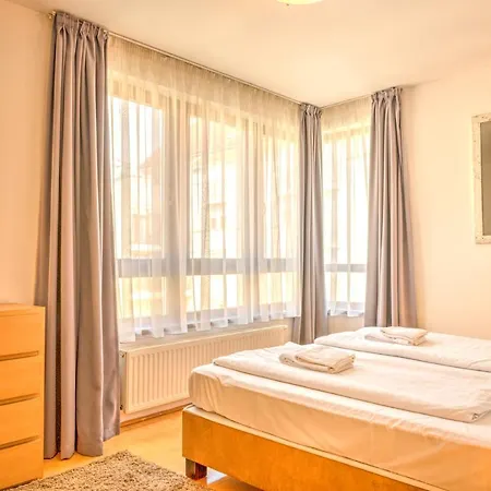 Center Hotel apartamentowy 4*