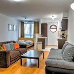 Apartmanhotel Center 4*